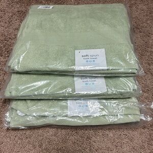 Bath towels